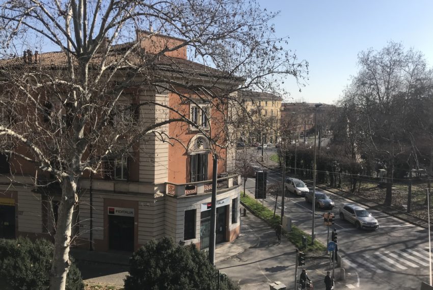 Appartamento in zona Viali a Modena