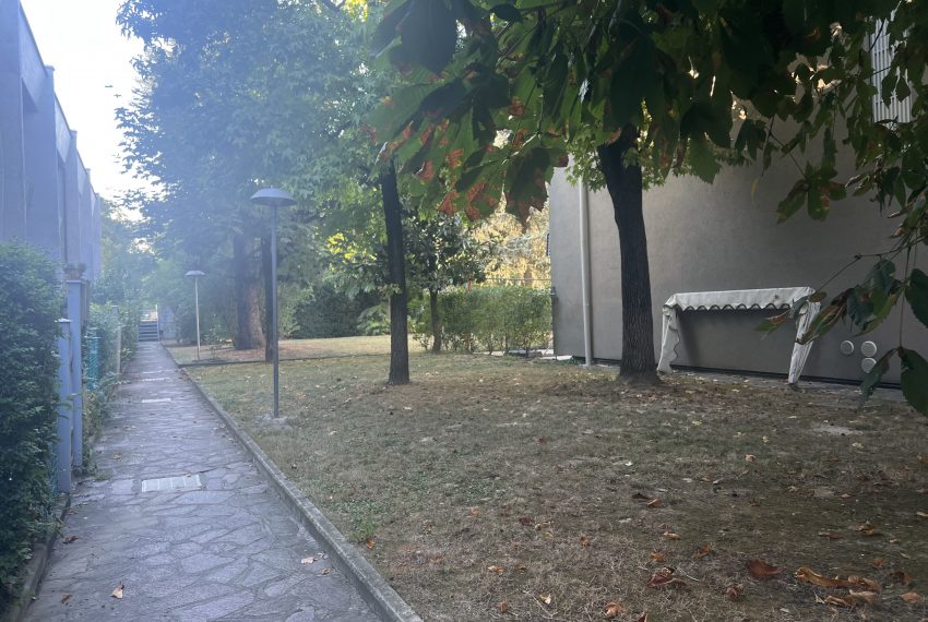 image00009