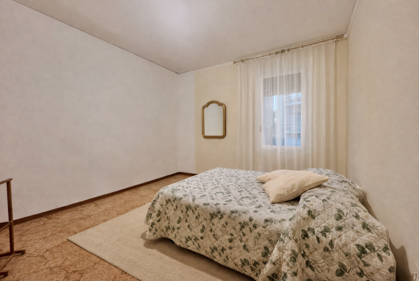 9E615A14-64E8-435A-B0E2-4C7274DFC9A5